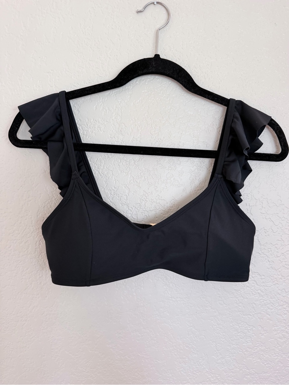 Relleciga Black Ruffle Shoulder Bikini Top | Size M - Picture 1 of 5